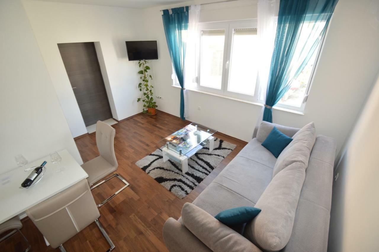 Apartments Silvia Zadar Buitenkant foto